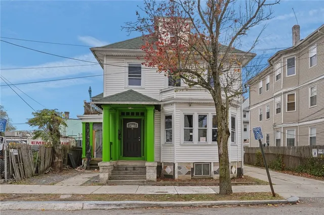 $599,000 | 8 Atlantic Avenue, Providence, RI 02907