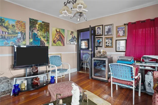 $599,000 | 8 Atlantic Avenue, Providence, RI 02907