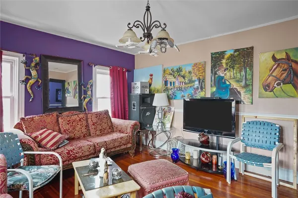 $599,000 | 8 Atlantic Avenue, Providence, RI 02907