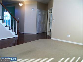115 Riverside Lane East Fallowfield, PA 19320 - Photo 7 of 12 Great Room
