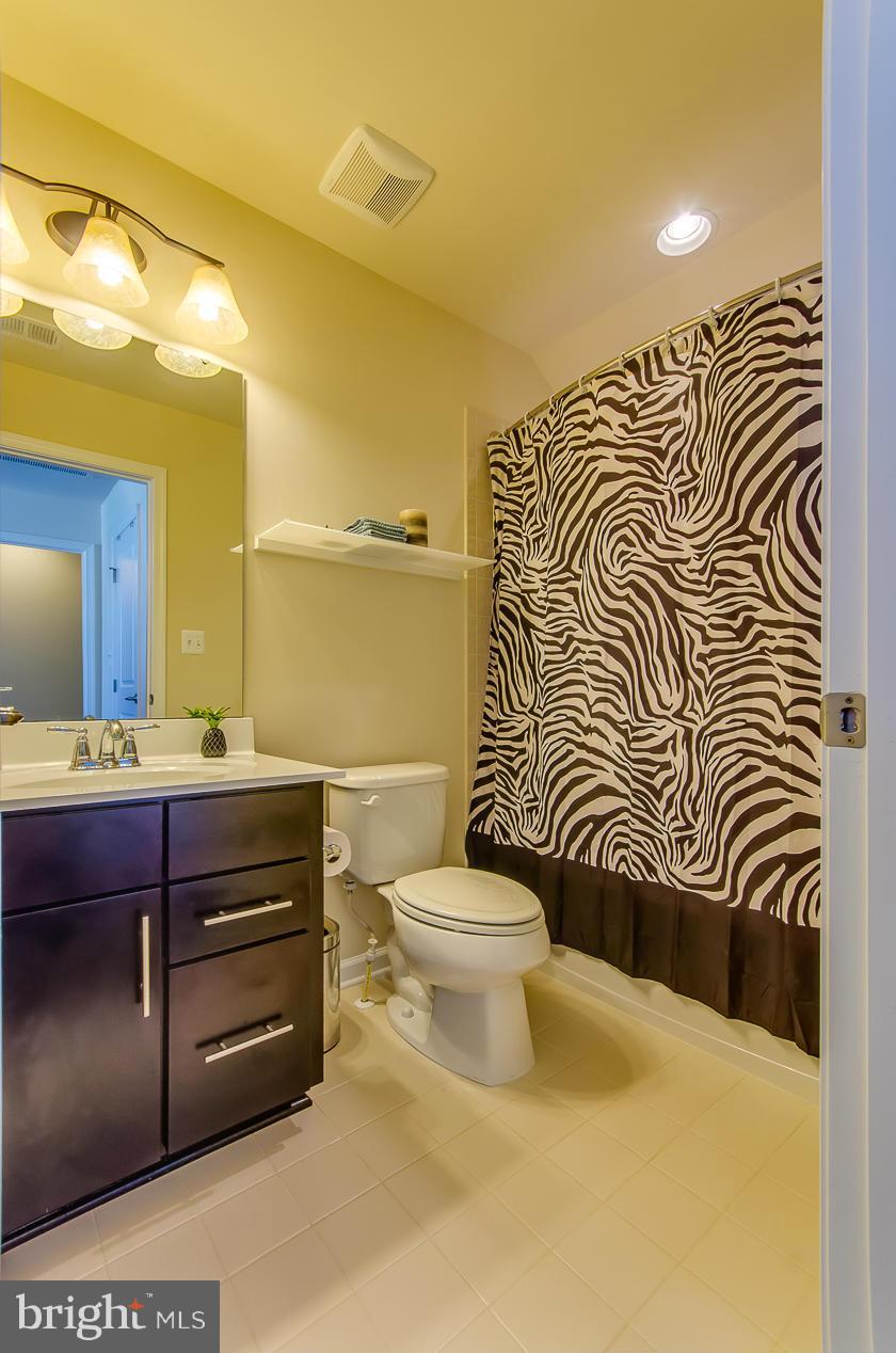 2503 Ralph Ellison Way Northeast Washington, DC 20018 - Photo 27 of 30 Bath