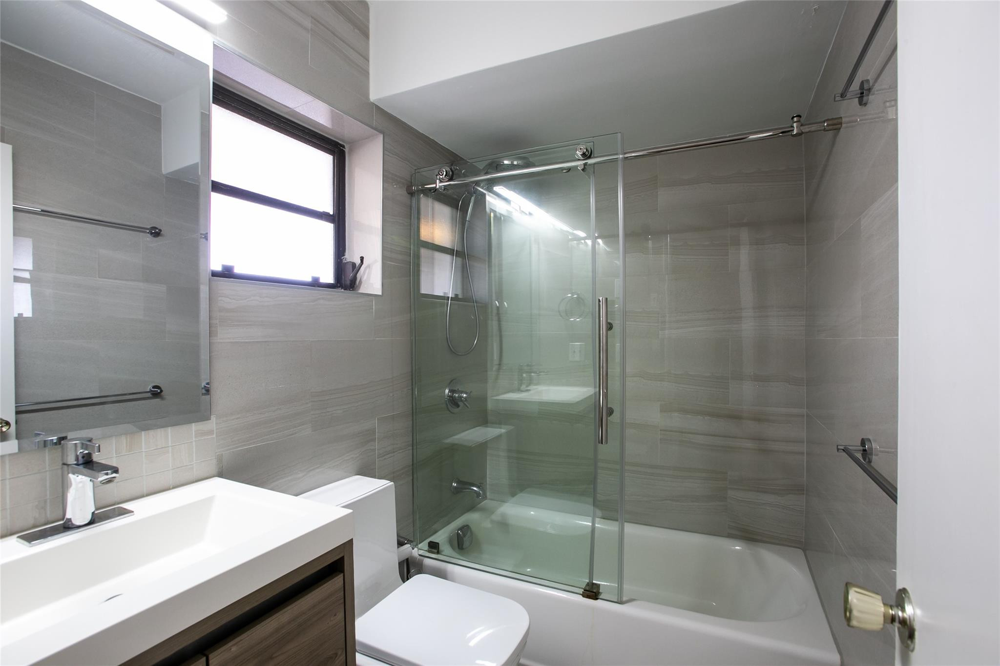 4809 Northwest 4th Avenue Boca Raton, FL 33431 - Photo 15 of 25 Second bathroom
