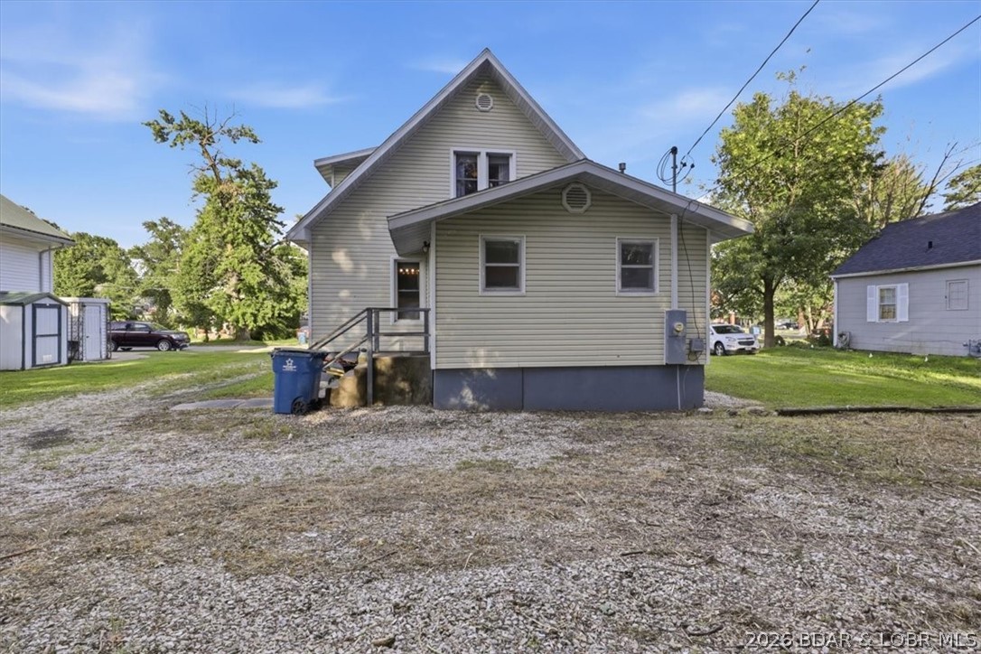 209 North Maple Street Eldon, MO 65026 - Photo 30 of 36