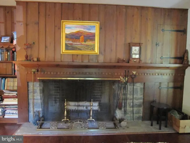 $525,000 | 1553 Hollywood Drive, Lancaster, PA 17601