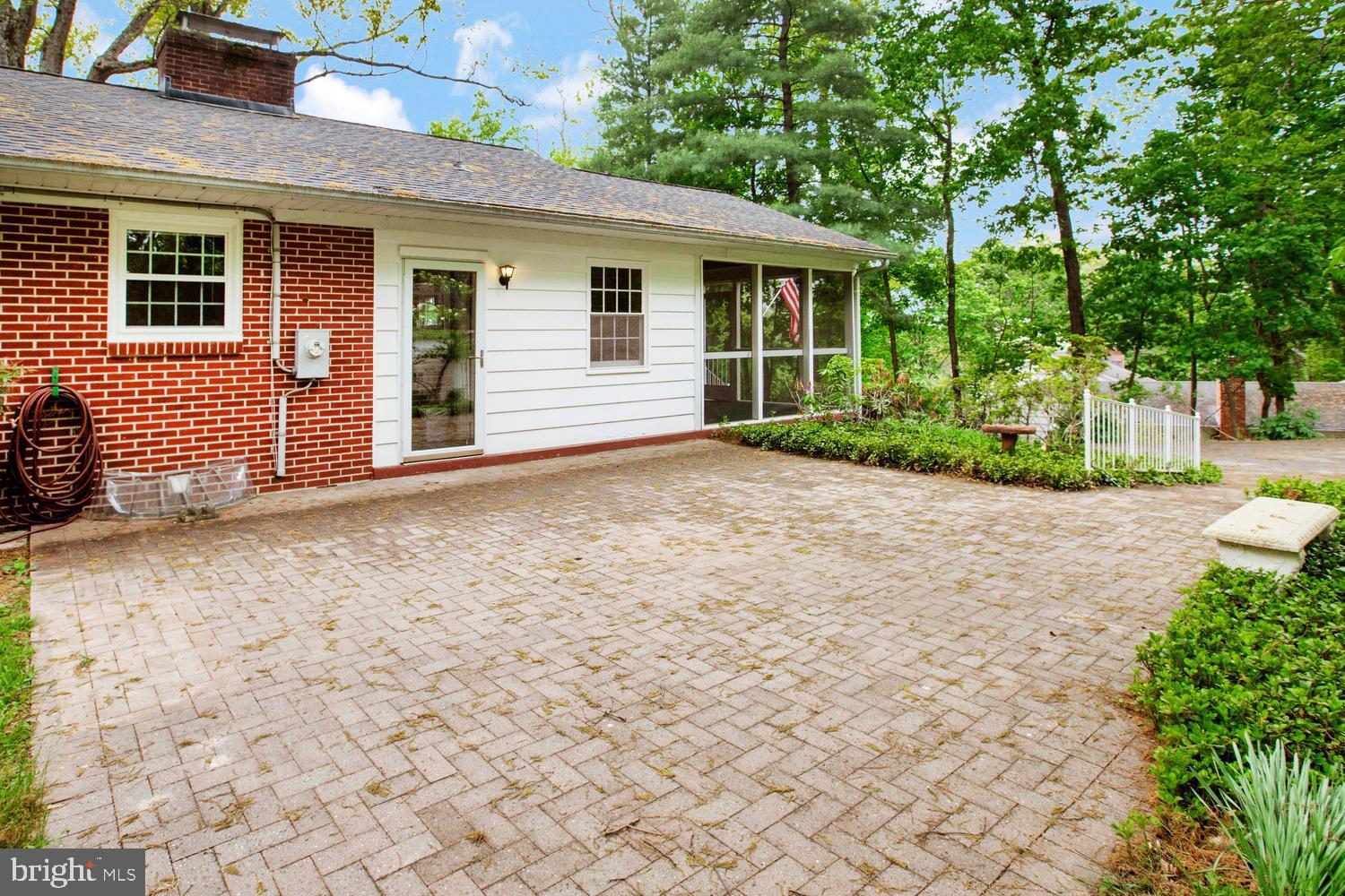 42 Sherwood Road Cockeysville, MD 21030 - Photo 38 of 44