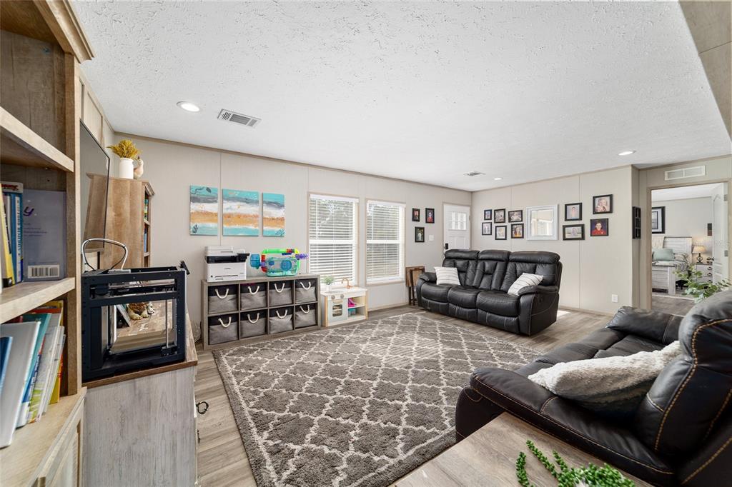 18427 Southwest 60th Street Dunnellon, FL 34432 - Photo 10 of 72