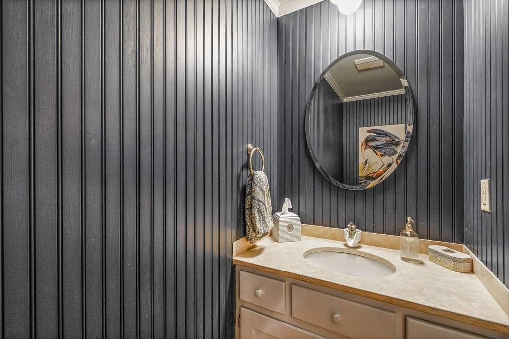 10 Reservation Road Andover, MA 01810 - Photo 16 of 40 Gallery Image 16