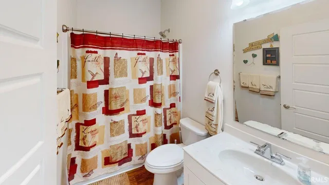 $264,700 | 106 Raider Court, Huntingburg, IN 47542