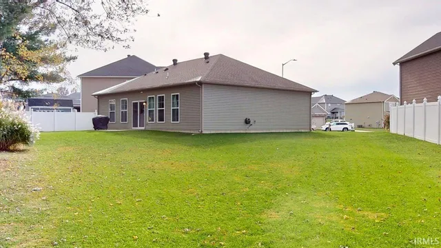 $264,700 | 106 Raider Court, Huntingburg, IN 47542