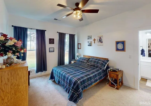 $264,700 | 106 Raider Court, Huntingburg, IN 47542