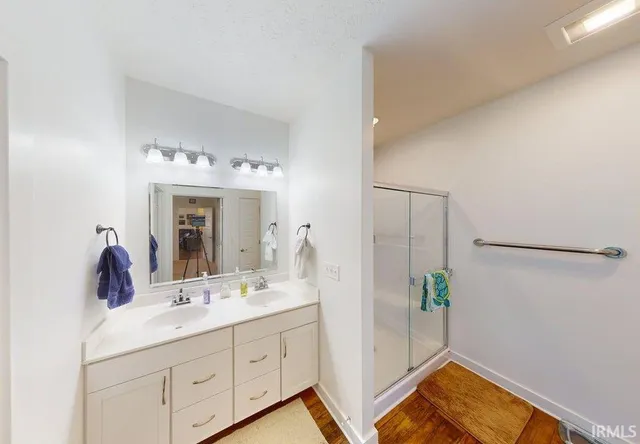 $264,700 | 106 Raider Court, Huntingburg, IN 47542