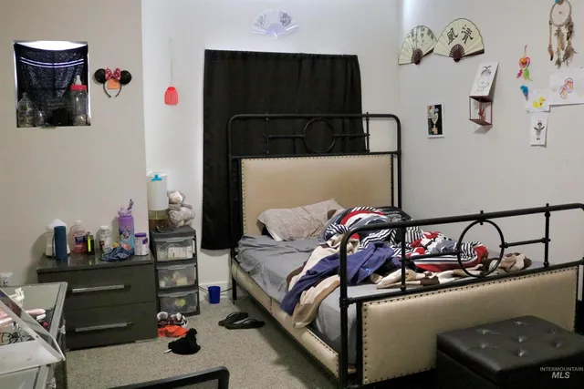 $409,900 | 286 / 288 Avenue, Wendell, ID 83355