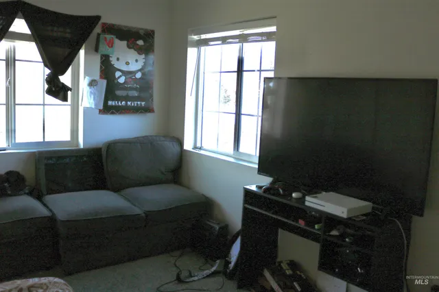 $409,900 | 286 / 288 Avenue, Wendell, ID 83355