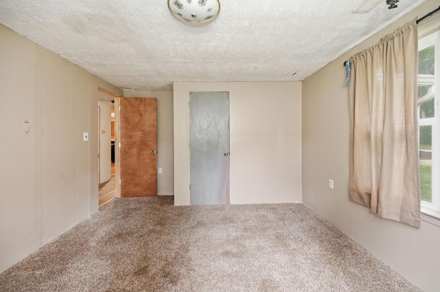 8434 State Rte 101 Sunman, IN 47041 - Photo 10 of 19