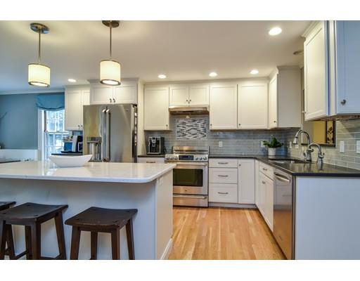 39 Thornton Road Needham, MA 02492 - Photo 9 of 30