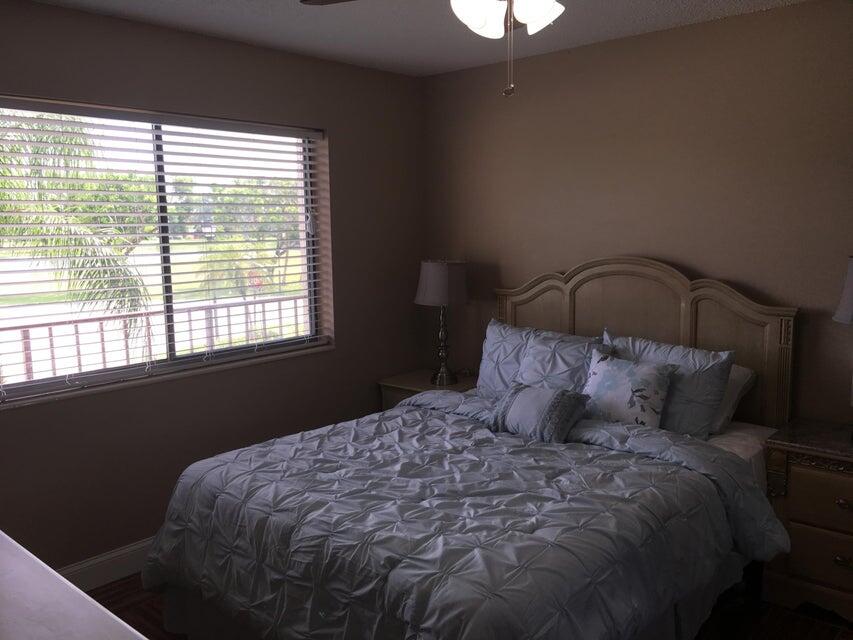 4070 Tivoli Court, Unit 202 Lake Worth, FL 33467 - Photo 14 of 18 20200312175317862070000000-o