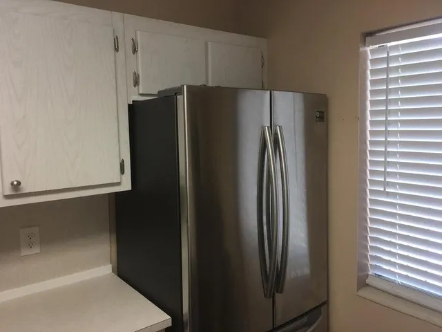 $2,000 | 4070 Tivoli Court, Unit 202, Lake Worth, FL 33467