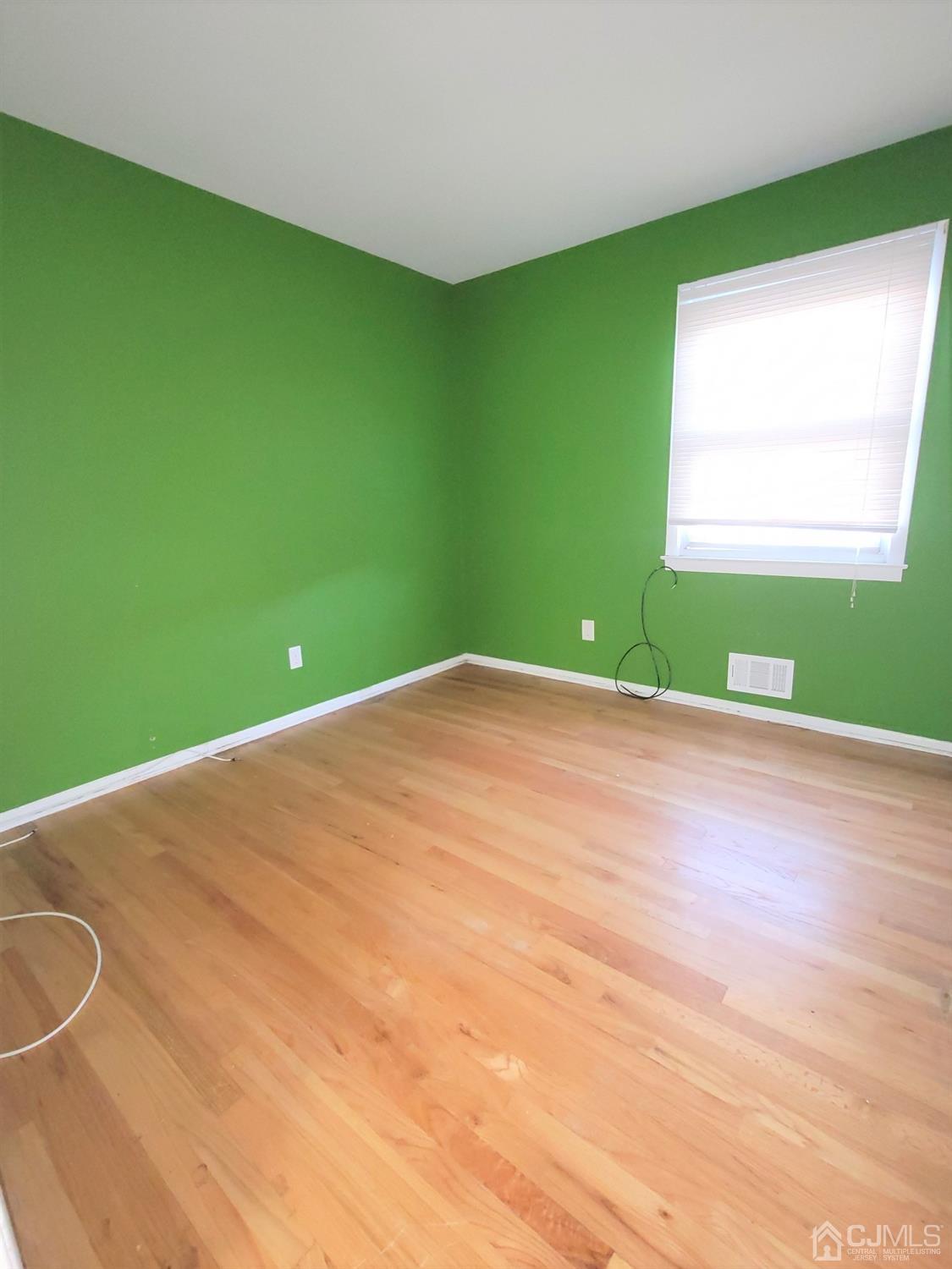 42 Rieder Road Edison, NJ 08817 - Photo 23 of 30 Gallery Image 23