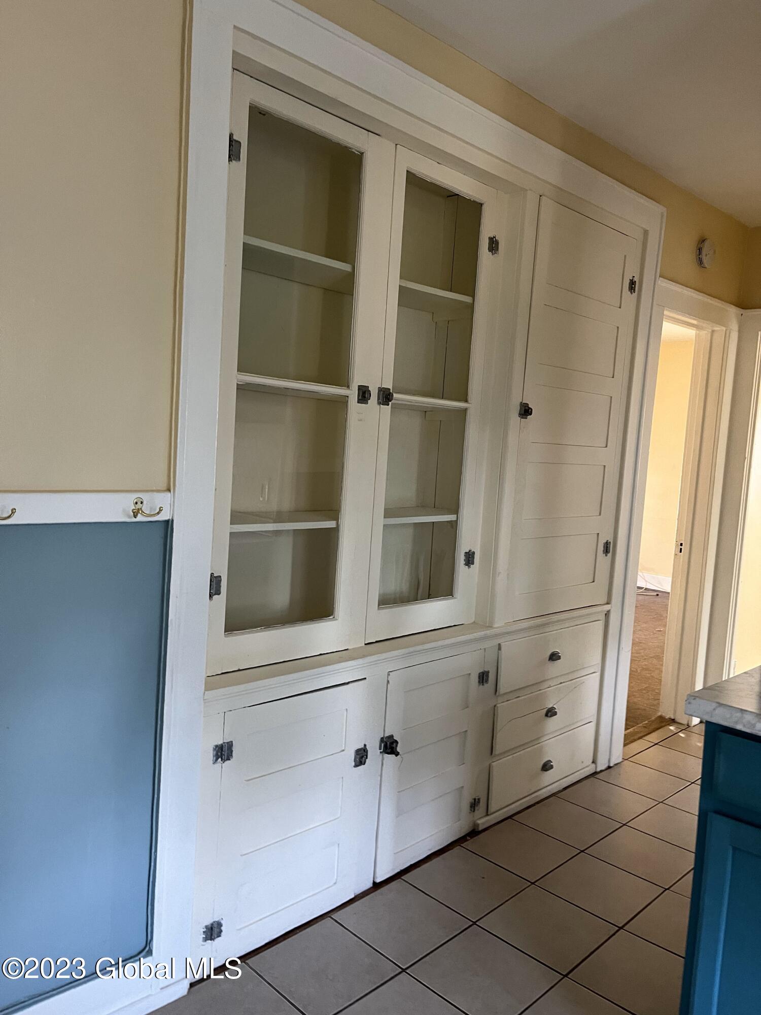 2011 Eastern Parkway, Unit 2R Schenectady, NY 12309 - Photo 7 of 16 IMG_4538