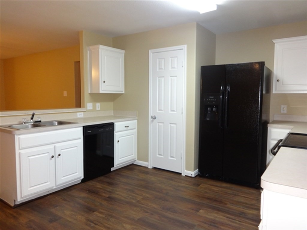 4530 Nueces River Loop Spring, TX 77386 - Photo 3 of 13
