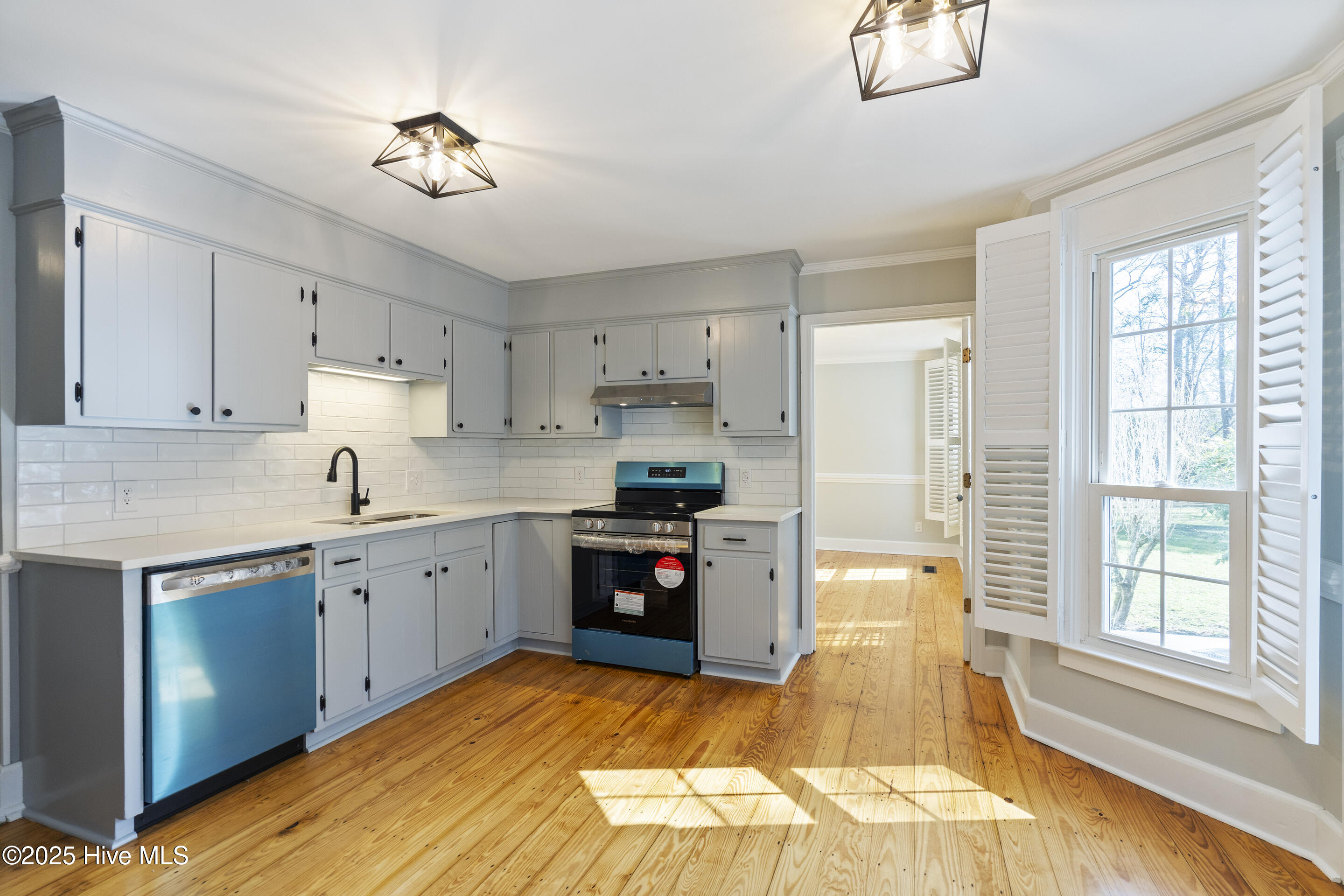 384 Crooked Run Road Willard, NC 28478 - Photo 16 of 55 384 Crooked Run 19