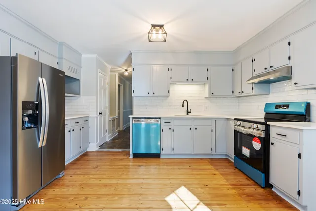 $785,000 | 384 Crooked Run Road, Willard, NC 28478