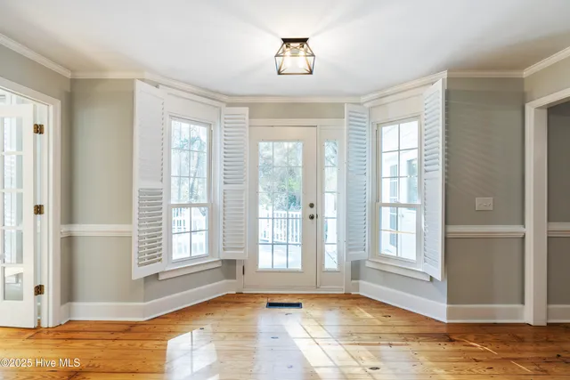 $785,000 | 384 Crooked Run Road, Willard, NC 28478