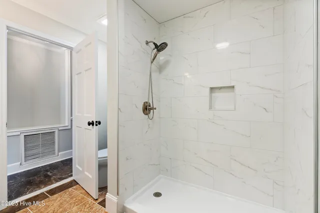 $785,000 | 384 Crooked Run Road, Willard, NC 28478