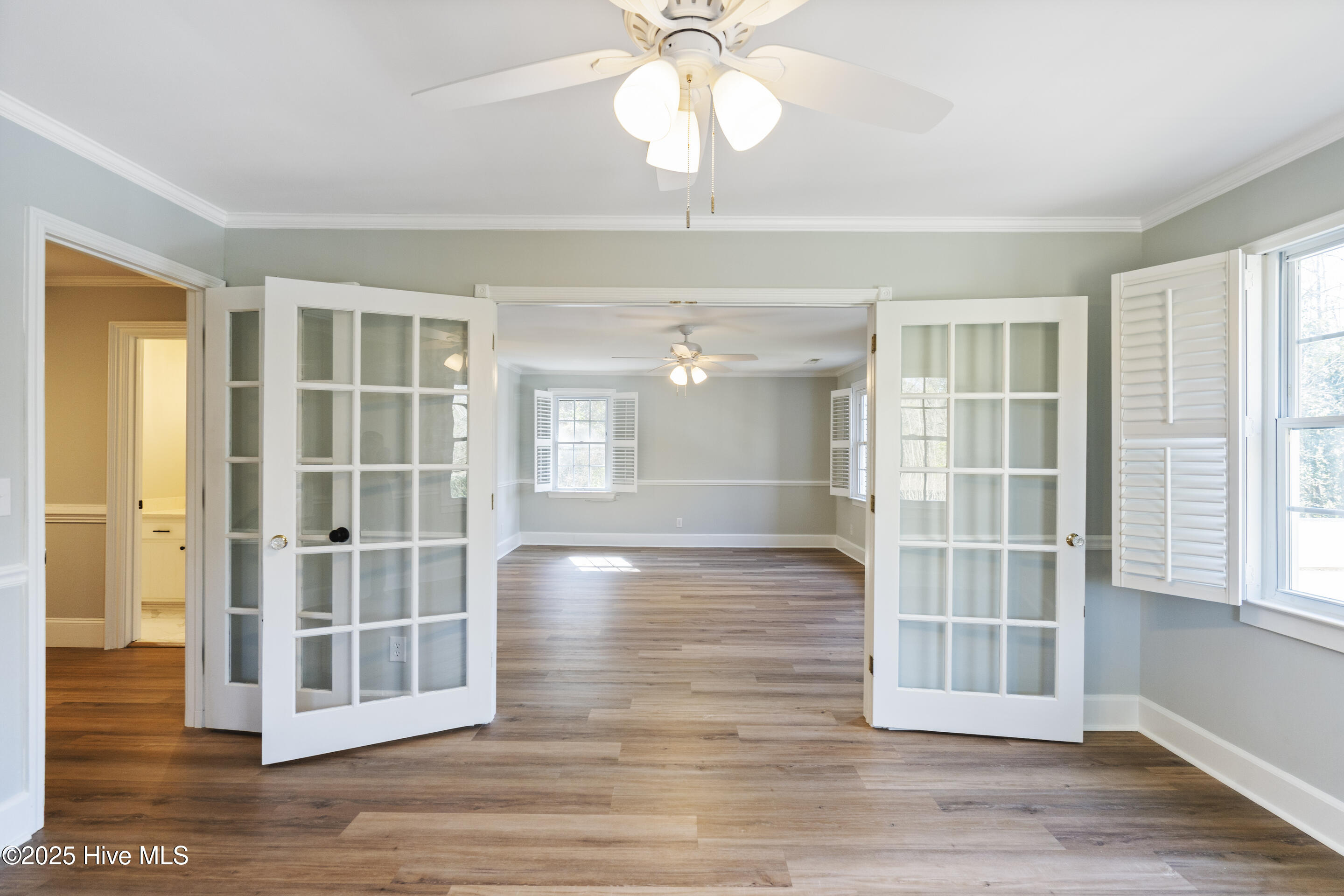 384 Crooked Run Road Willard, NC 28478 - Photo 30 of 55 Sitting area off of Master Bedroom