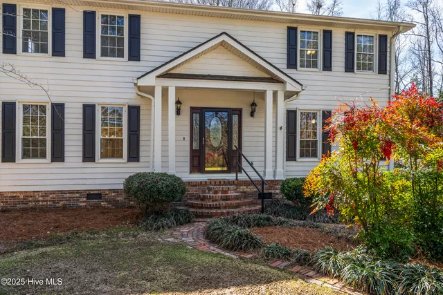 $785,000 | 384 Crooked Run Road, Willard, NC 28478