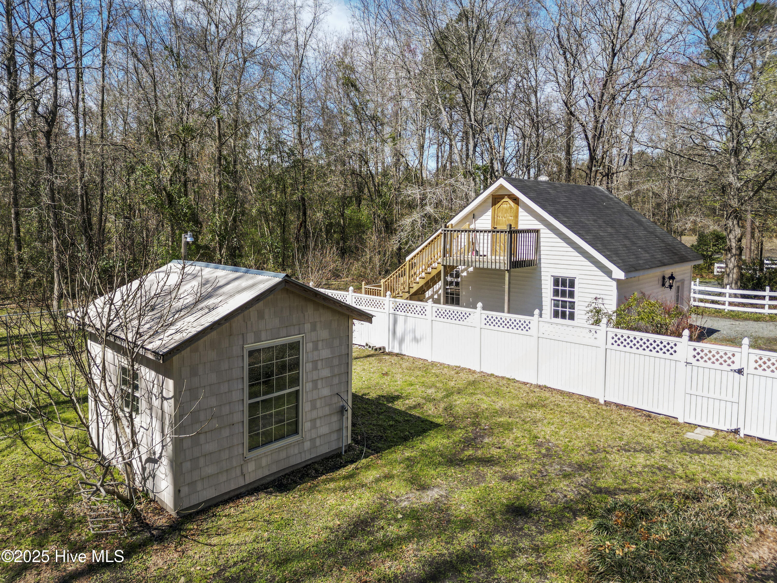 384 Crooked Run Road Willard, NC 28478 - Photo 40 of 55 384 Crooked Run 9