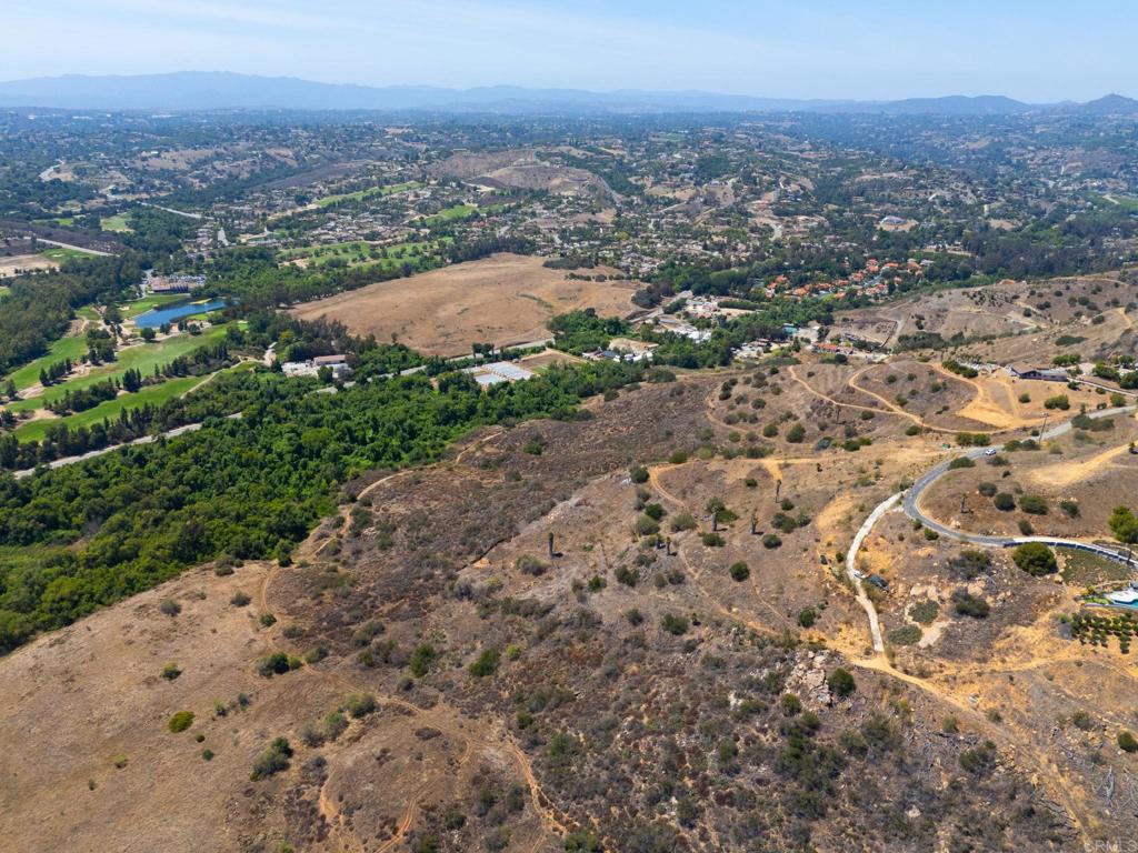 3503 Monserate Hill Road Fallbrook, CA 92028 - Photo 20 of 32