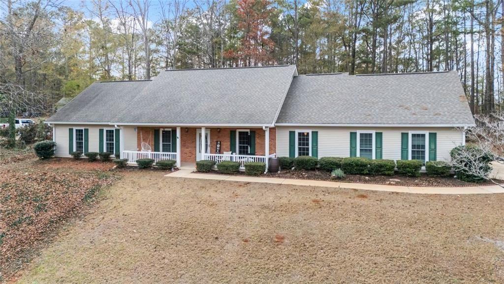 113 Colonial Court LaGrange, GA 30240 - Photo 1 of 1