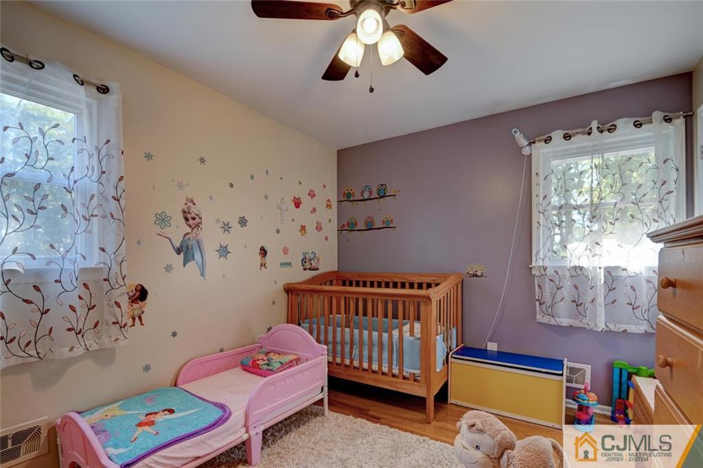 14 Myrtle Road East Brunswick, NJ 08816 - Photo 19 of 25 Gallery Image 19