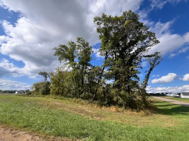 $155,000 | 3255 187th Lane Northwest, Oak Grove, MN 55303