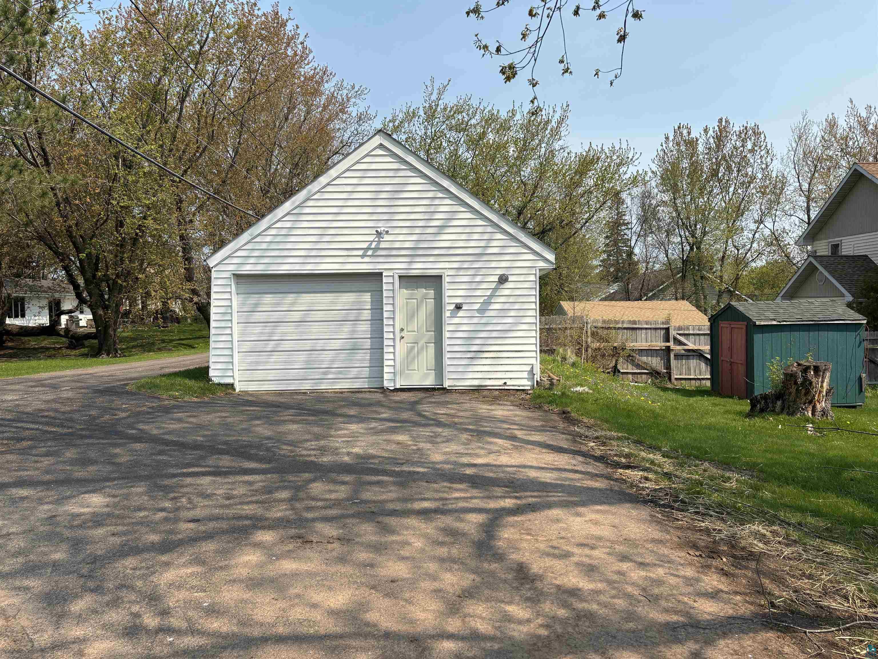 408 Midway Avenue Proctor, MN 55810 - Photo 4 of 20 View of detached garage