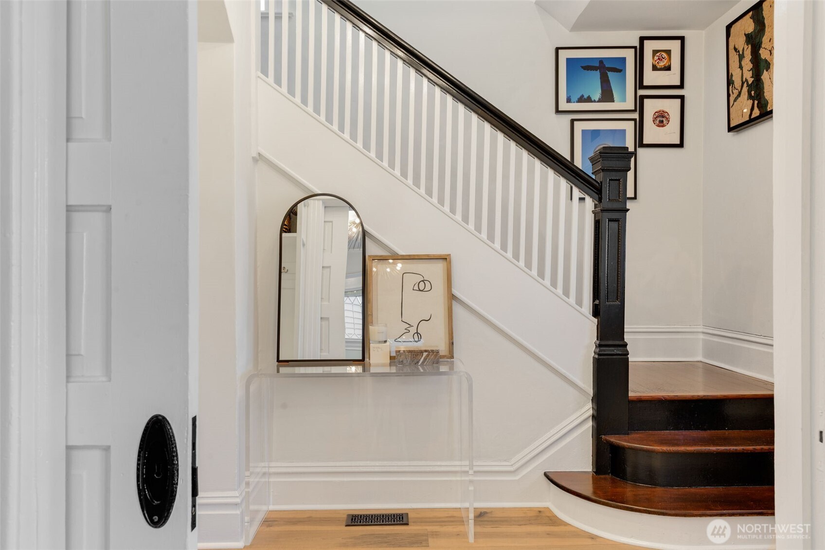 929 20th Avenue Seattle, WA 98122 - Photo 15 of 31