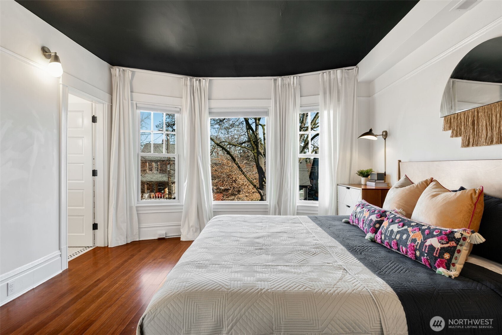 929 20th Avenue Seattle, WA 98122 - Photo 17 of 31