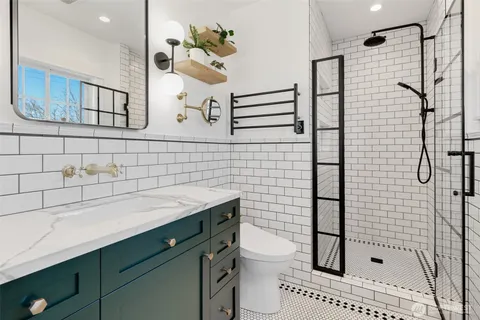 $1,495,000 | 929 20th Avenue, Seattle, WA 98122