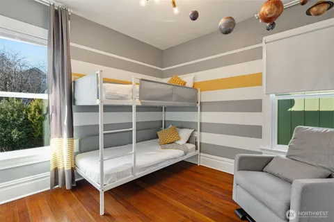 $1,495,000 | 929 20th Avenue, Seattle, WA 98122