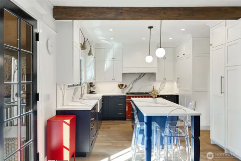 $1,495,000 | 929 20th Avenue, Seattle, WA 98122