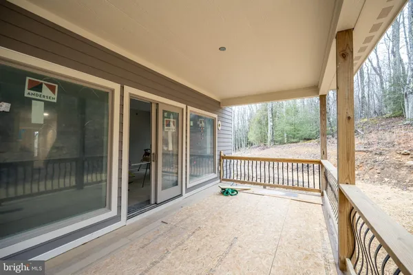 a view of an outdoor space and a yard