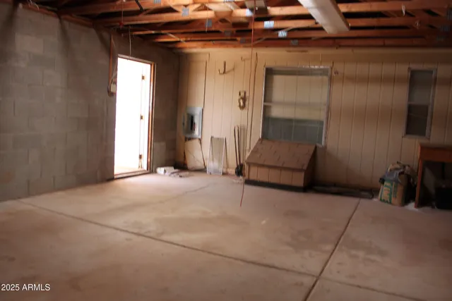 $305,000 | 6217 South Natoma Trail, Hereford, AZ 85615