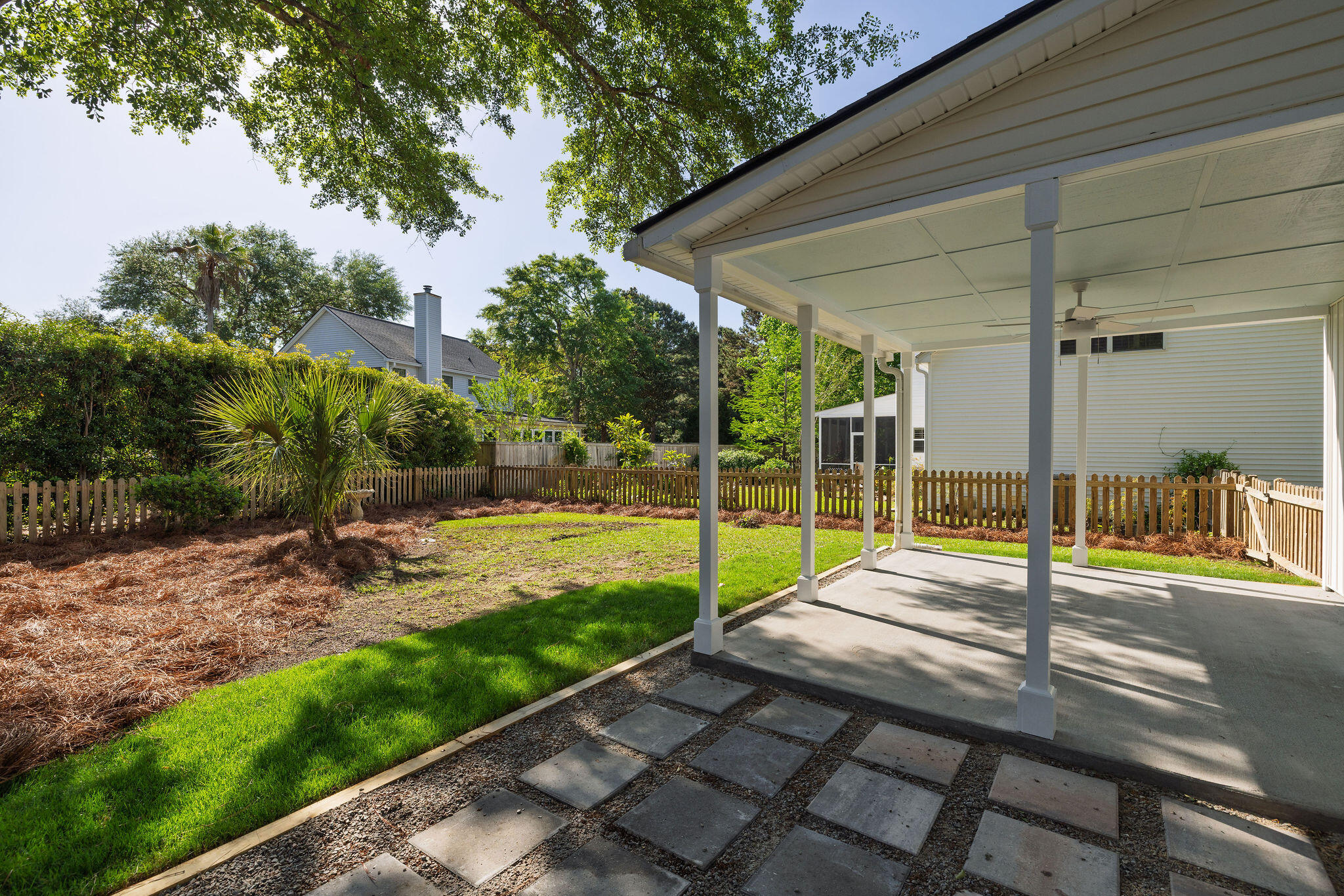 1231 Winding Ridge Court Mount Pleasant, SC 29466 - Photo 8 of 52 413A4908