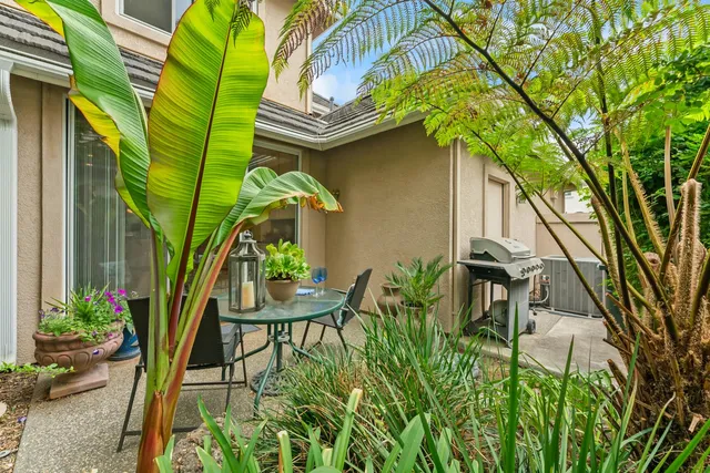 a view of a lake with houses