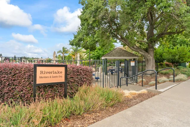 $719,000 | 7717 East Port Drive, Sacramento, CA 95831