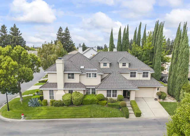 $719,000 | 7717 East Port Drive, Sacramento, CA 95831