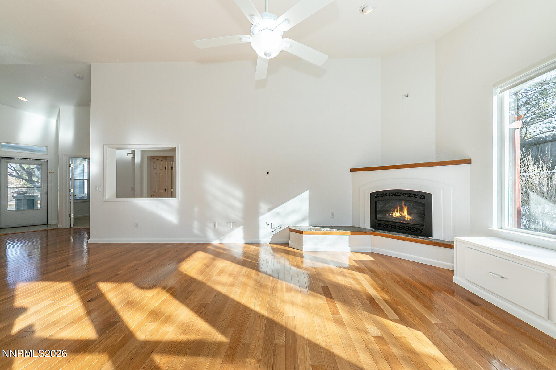 4688 Bradford Lane Reno, NV 89519 - Photo 10 of 27 4688 Bradford Ln Reno NV 89519 USA-023-0