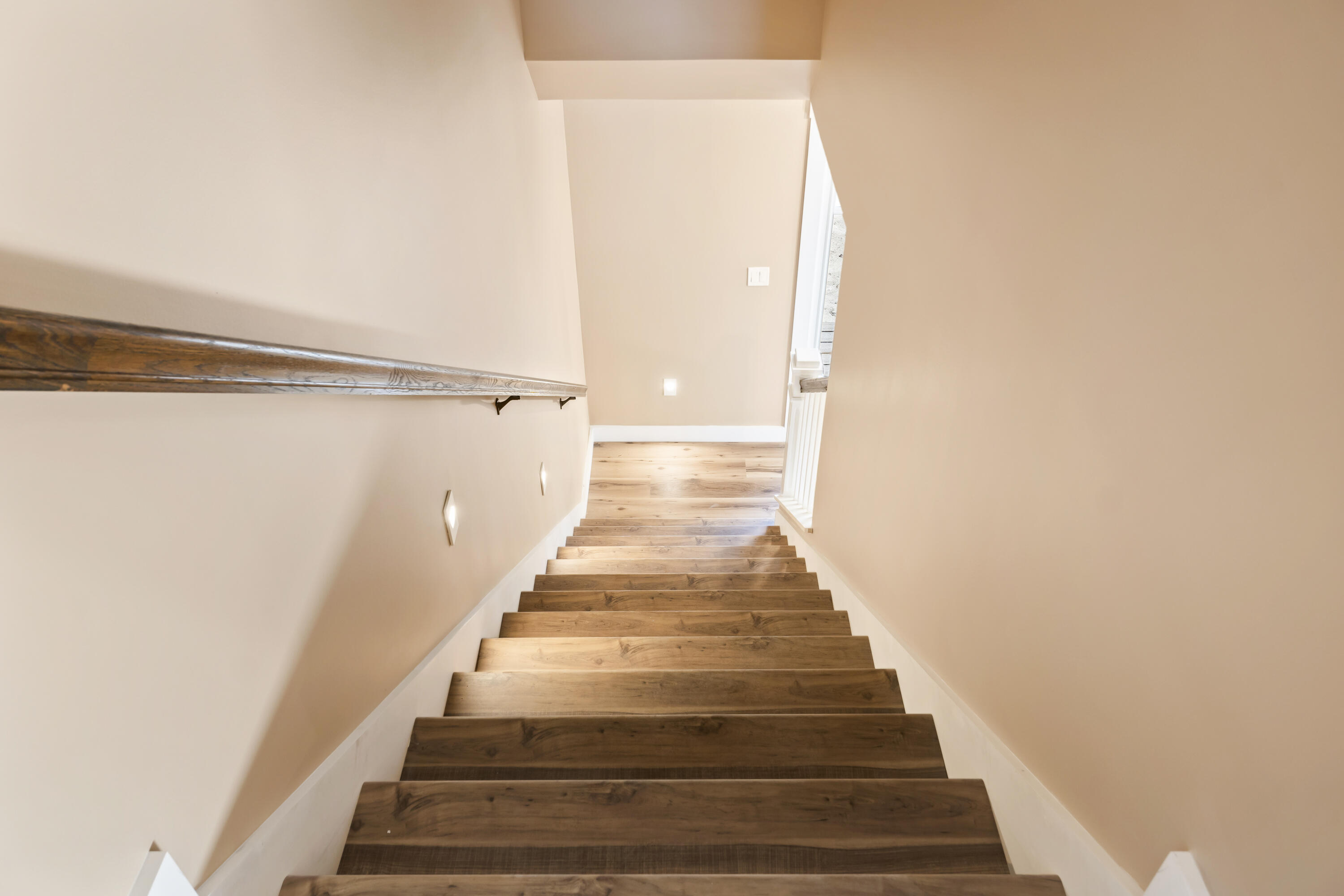 66 Woodbrey Lane Standish, ME 04084 - Photo 46 of 71 66 Woodbrey Lane_ 2nd Floor Stairwell