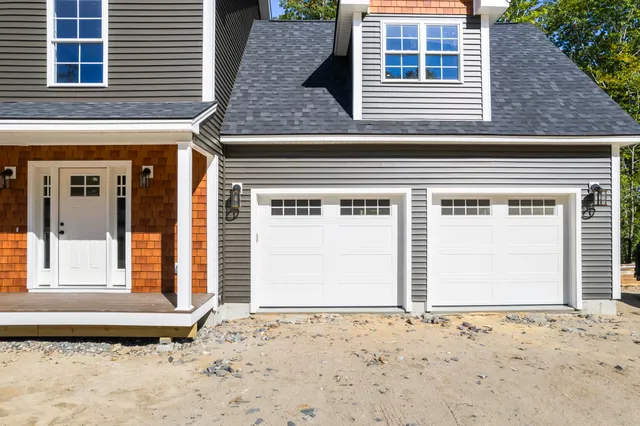 $639,900 | 66 Woodbrey Lane, Standish, ME 04084